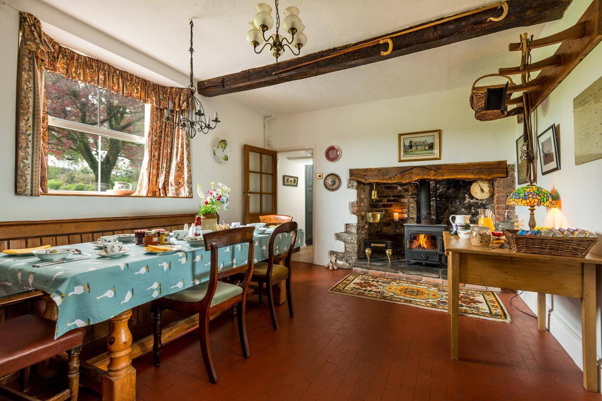 Kidwelly Farmhouse B&B Екстер'єр фото